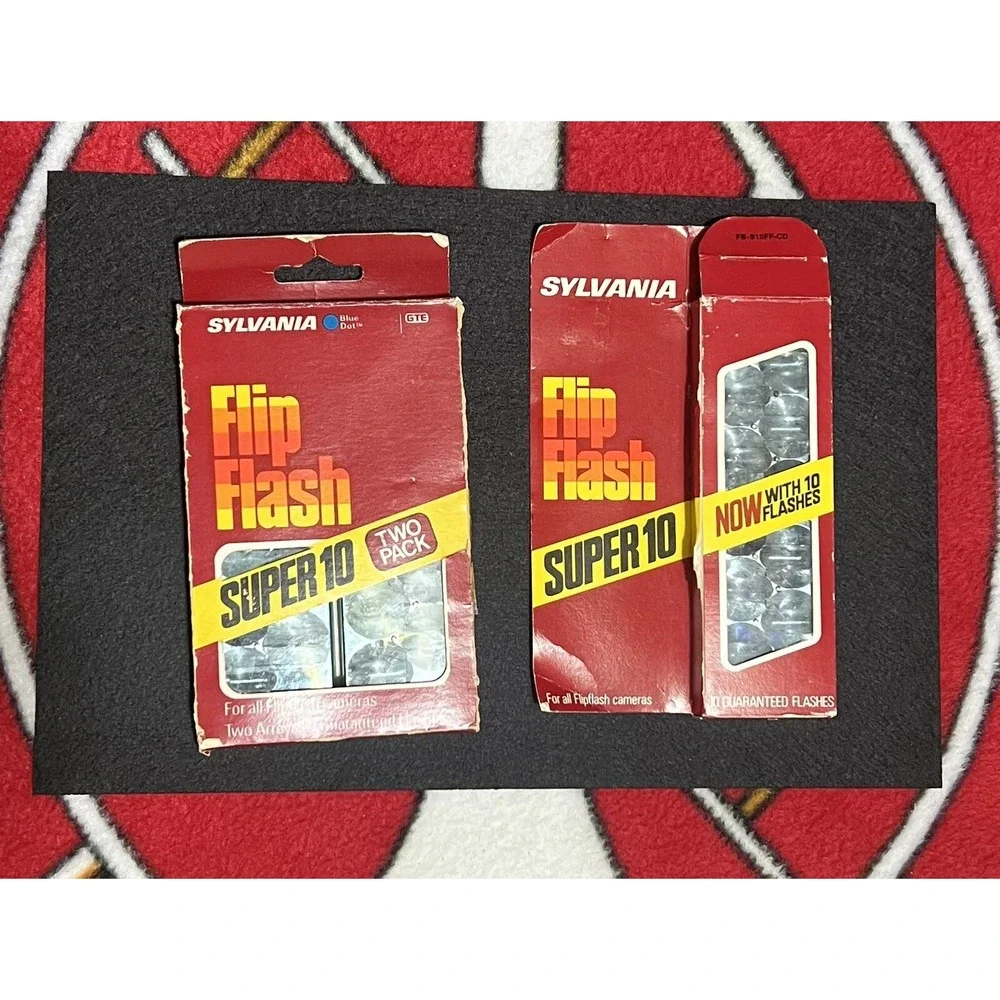 Lot of 2 Sylvania FlipFlash Super 10 Two Pack  & One Pack Blue‎ Dot Flashbar